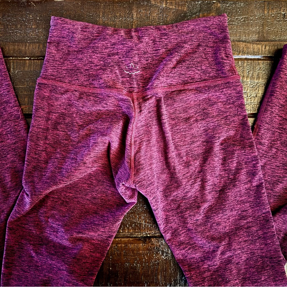 Beyond Yoga Maroon Leggings